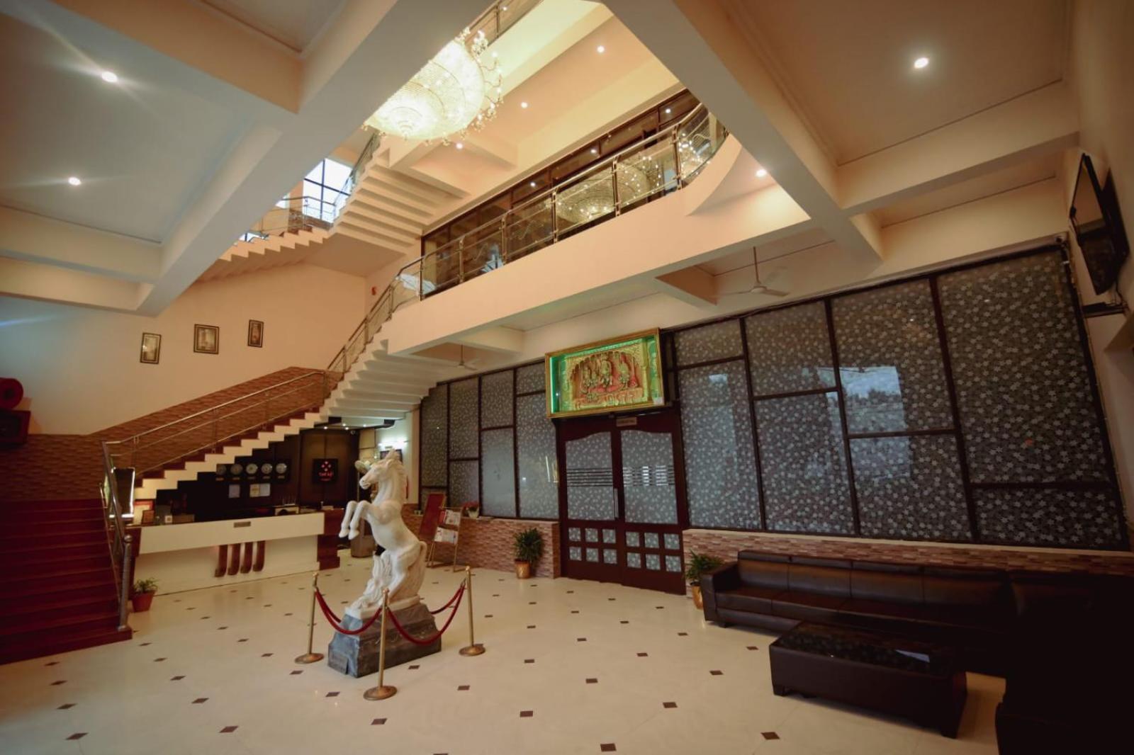 Taraji Resort Ayodhya Экстерьер фото